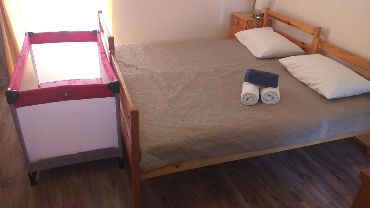 Relax In Crni Kal 2 Apartment Luaran gambar